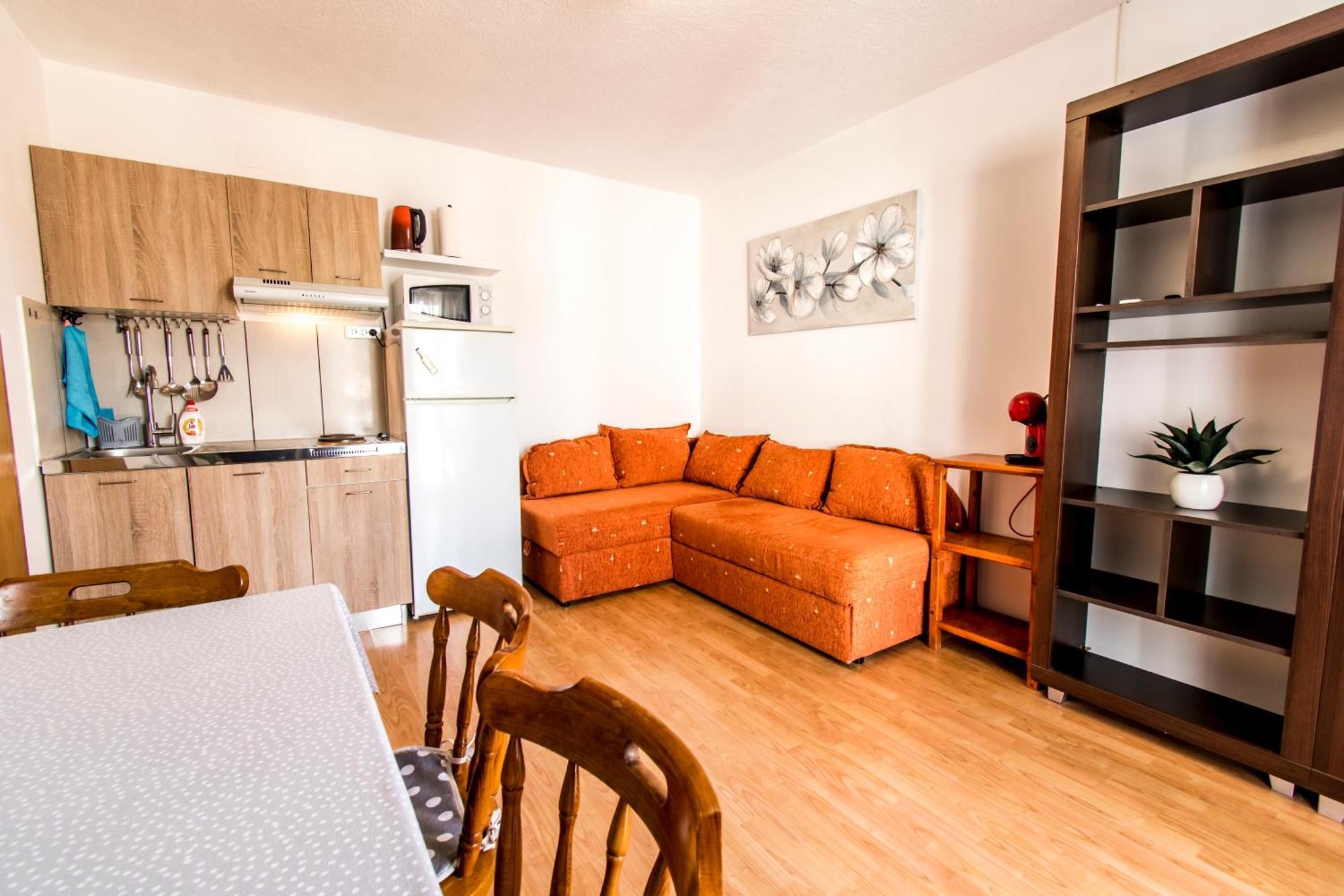 Apartments Curic Trogir Bagian luar foto