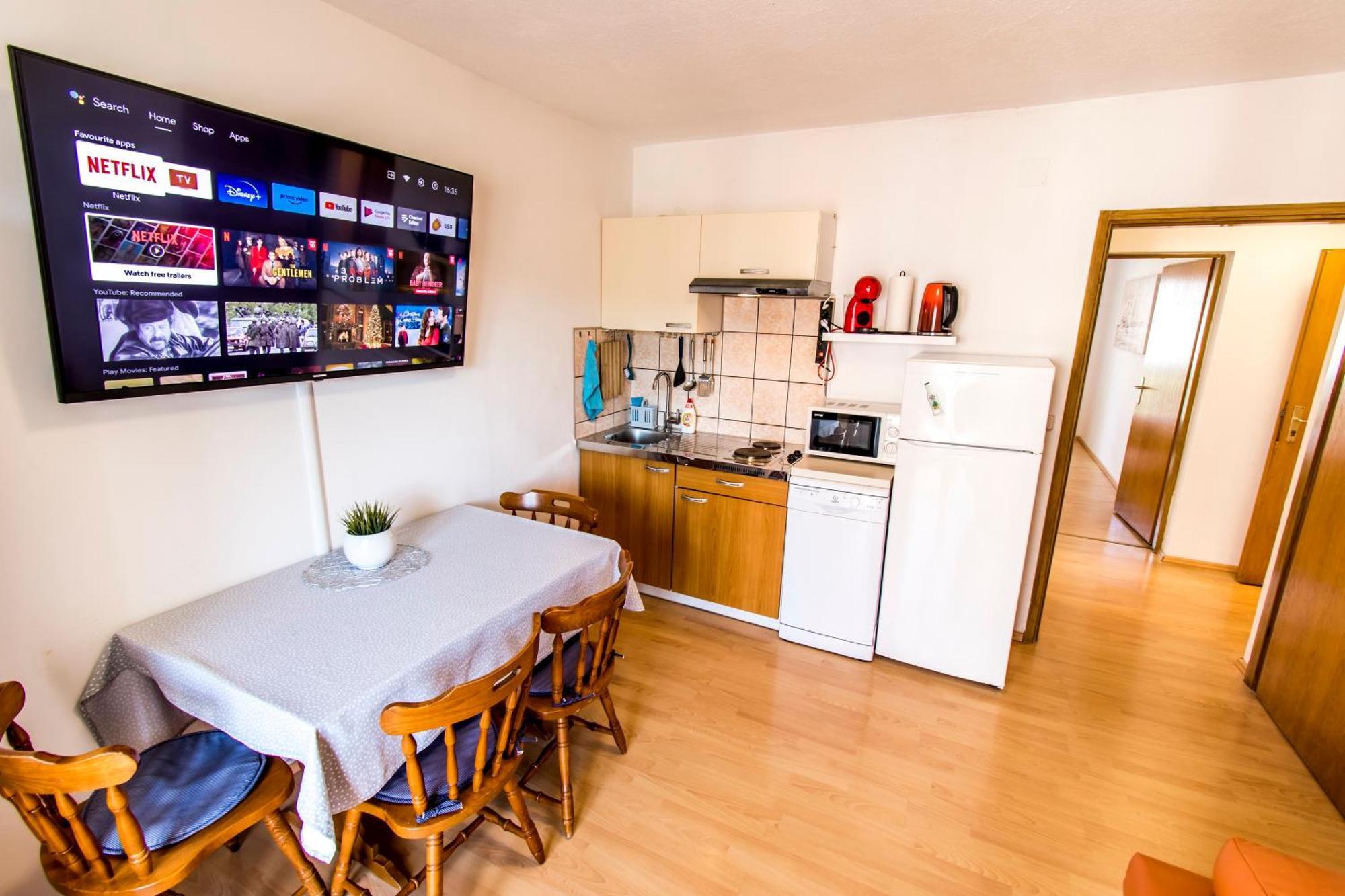 Apartments Curic Trogir Bagian luar foto